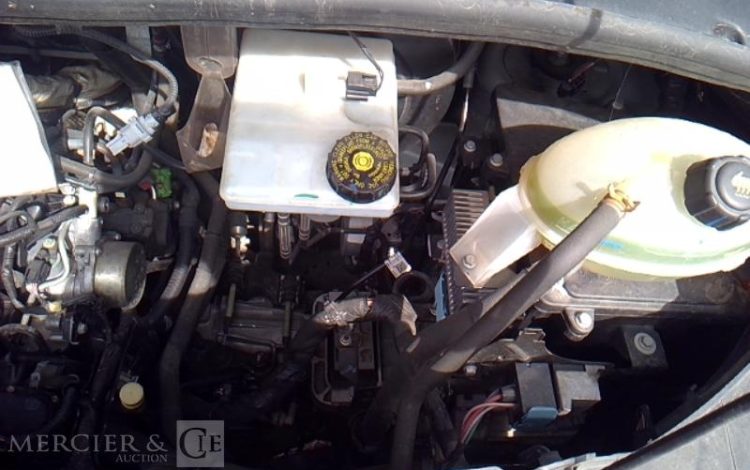 RENAULT MASTER AVEC NACELLE KLUBB K32 12-14M  FB-575-PN