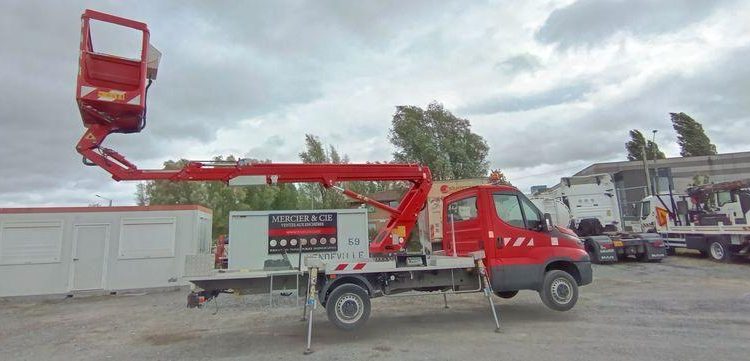 IVECO 35S12 AVEC NACELLE GSR 169TR+E6 16M  FC-026-YL