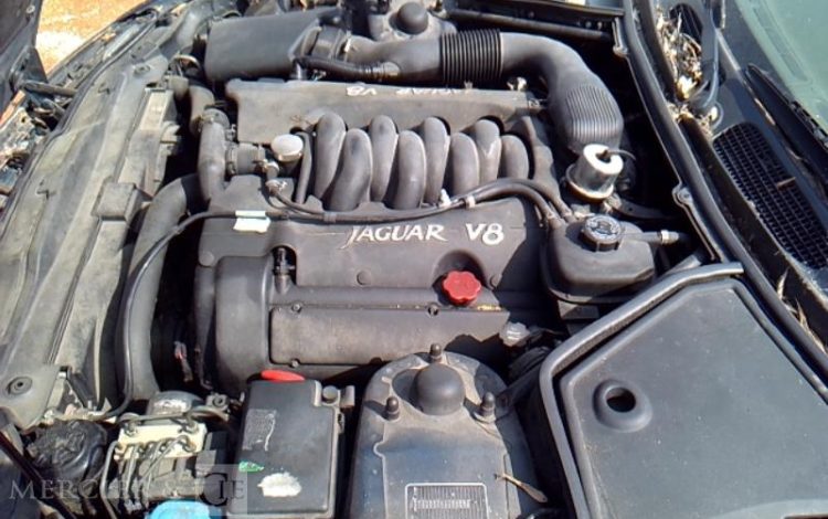 JAGUAR JSC CONVERTIBLE 233CV BLEU FE-714-JD