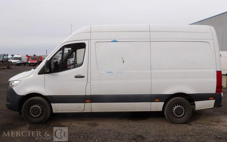 MERCEDES SPRINTER FOURGON 37 3T2 314 CDI 143CH – DIESEL – 139893 KMS – ANNEE 2021 BLANC FX-792-CG