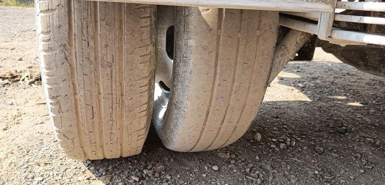 RENAULT MASTER R3500RJ 2,3 DCI 16V 165CV BENNE AVEC COFFRE ACIER DIESEL – 64896 KMS – BLANC GD-865-TA