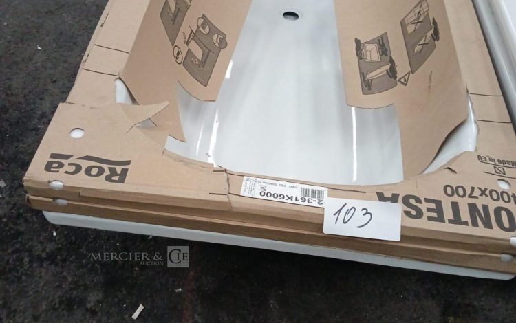 autre Lot de 3 baignoires de 140cm x70cm  model Contesa de la marque Roca  600