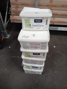 autre Lot de 20 sceaux de peinture 2,5L , couleur Verde Claro, Mono Crème , marque Nua  612