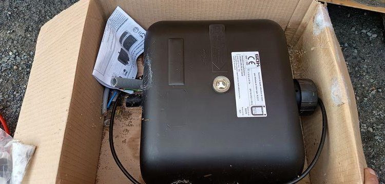 FLUCITY BOX PRO+ CONTENEUR AC DISTRIBUTEUR DBLE CARBURANT  12345
