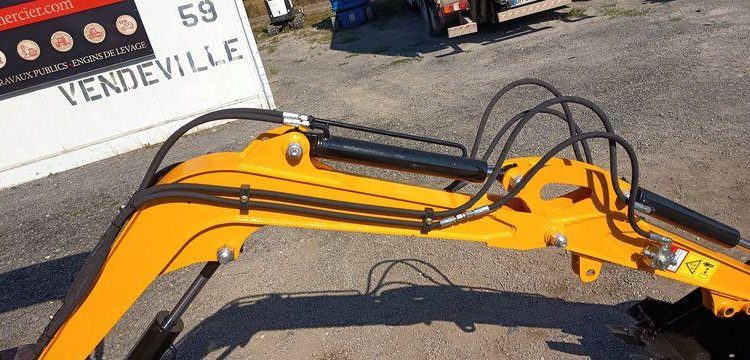 HIGHTOP MICROPELLE SUR CHENILLES DIESEL 1T – ANNEE 2025 – MATERIEL NEUF  1264