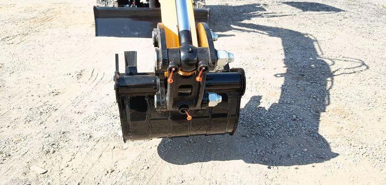 HIGHTOP MICROPELLE SUR CHENILLES DIESEL 1T – ANNEE 2025 – MATERIEL NEUF  1HT10