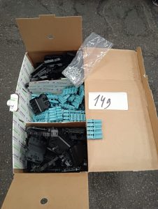 autre Lot de 4  boites d’environ 50 connecter féale 10V/250V marque Wieland  645