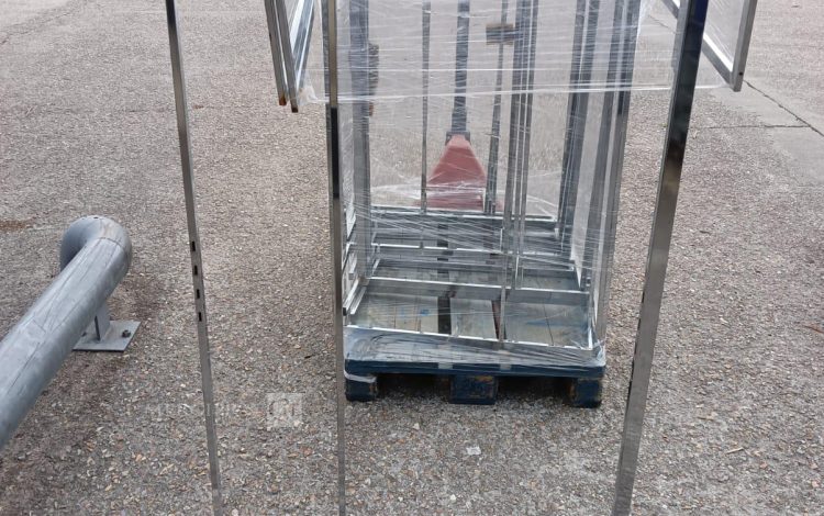autre Lot de 15 portant vêtements  chromé, en inox  515
