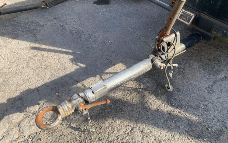 LINCOLN ELECTRIC RANDGER 305 D  GSA748201