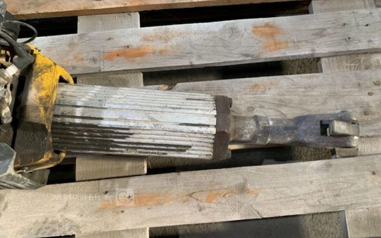 WACKER NEUSON BH65  PIQ011417