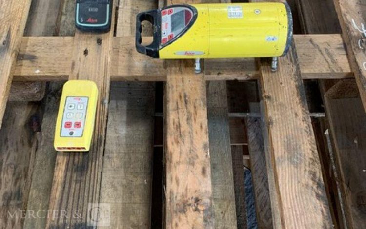 LEICA PIPER 100  NIV750097