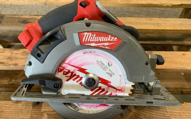 MILWAUKEE M18CCS66  SCI010092