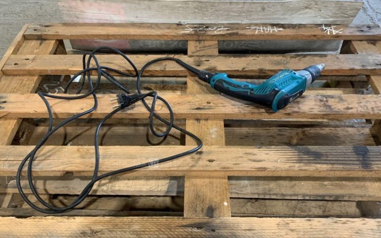 MAKITA FS6300R  VIS010088