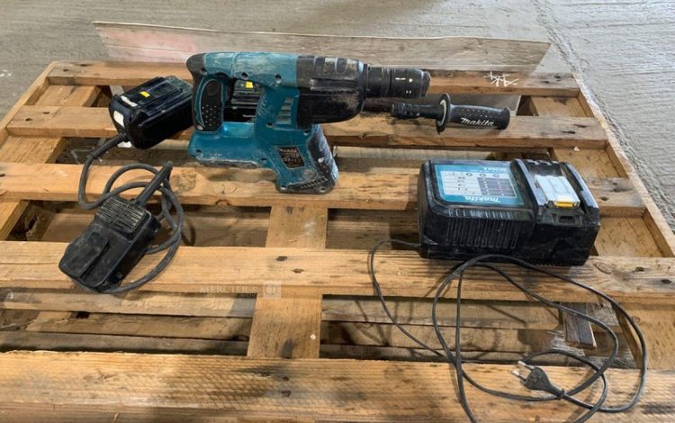 MAKITA BHR261T  PER010506