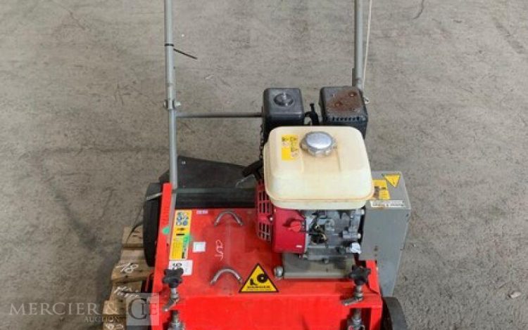 ELIET   18MAM72025