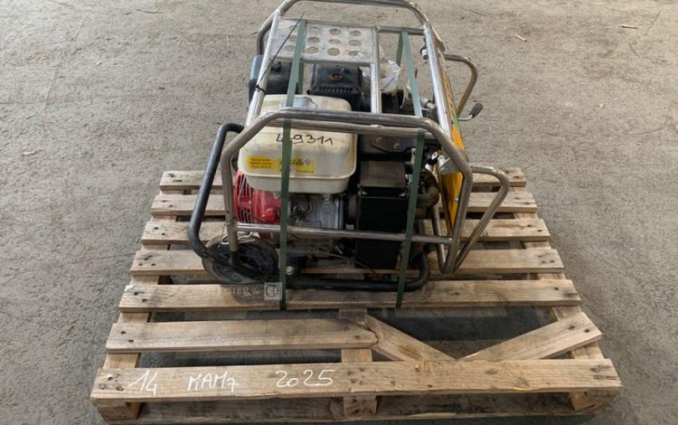 JCB   14MAM72025