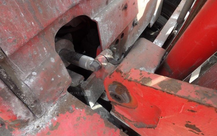 MANITOU MI25D  2735421