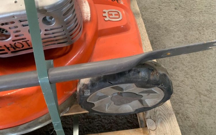 HUSQVARNA   123MAM7