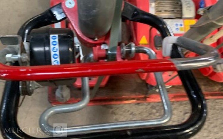 KUNZLE & TASIN FLOOR SANDER / SCORPION  114MAM7