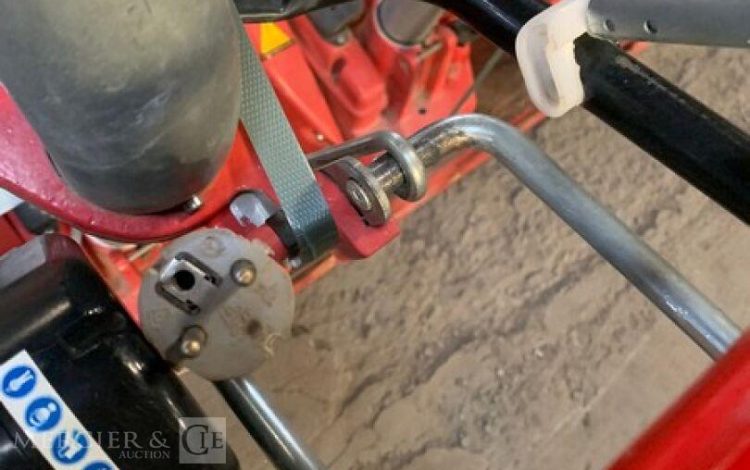 KUNZLE & TASIN FLOOR SANDER / SCORPION  114MAM7