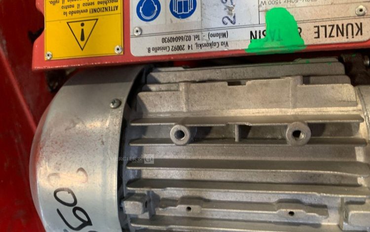 KUNZLE & TASIN FLOOR SANDER / SCORPION  114MAM7