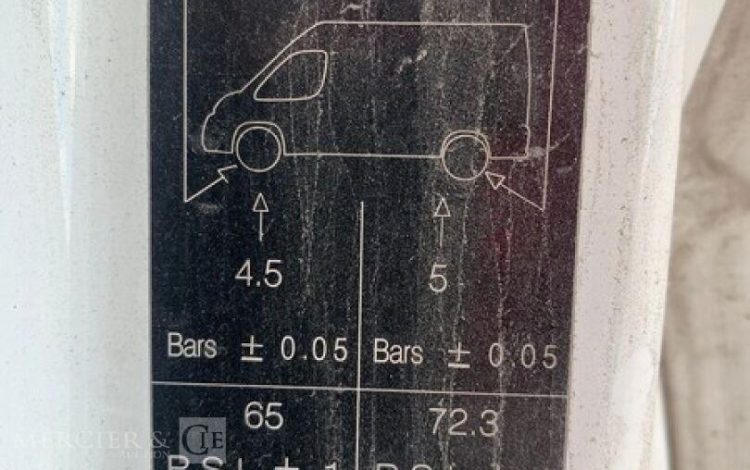 PEUGEOT BOXER  2-BNT-217