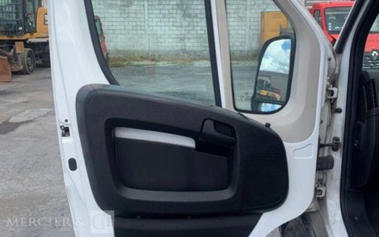 PEUGEOT BOXER  2-BNT-217