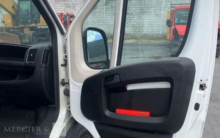 PEUGEOT BOXER  2-BNT-217