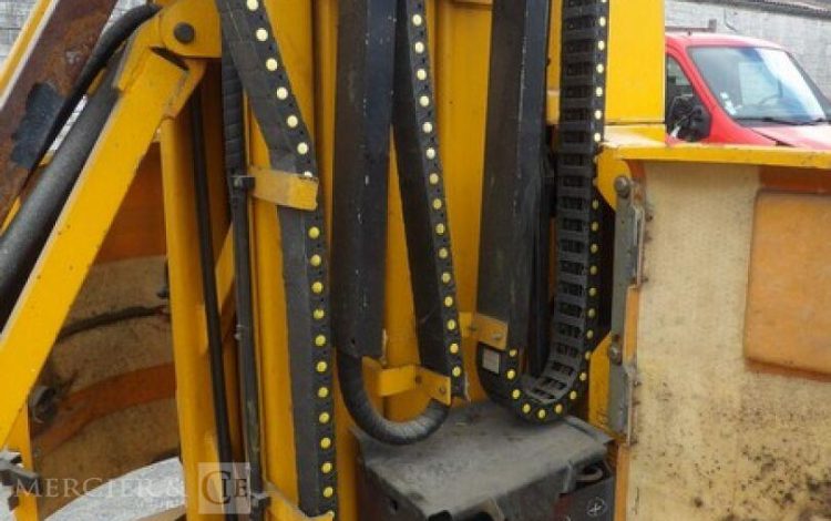 JLG TOUCAN 1010  3388