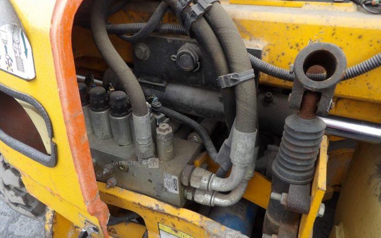 JLG TOUCAN 1010  3388