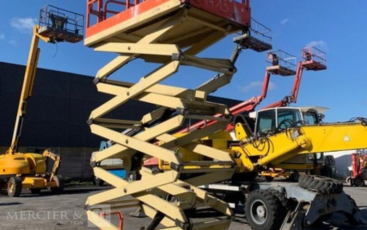 JLG 3246-E2  1713