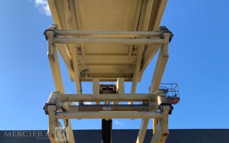 JLG 3246-E2  1713