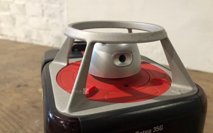 LEICA PIPER 100  NIV750097