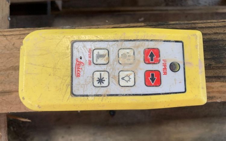 LEICA PIPER 100  NIV750097