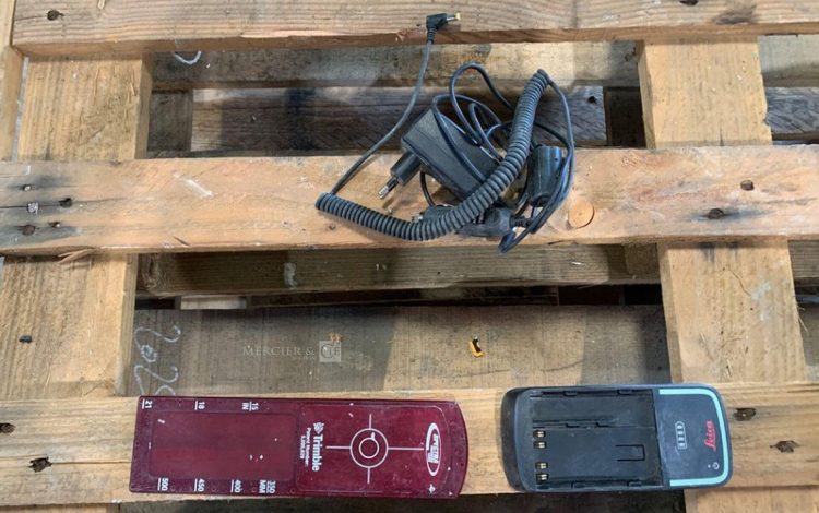 LEICA PIPER 100  NIV750097