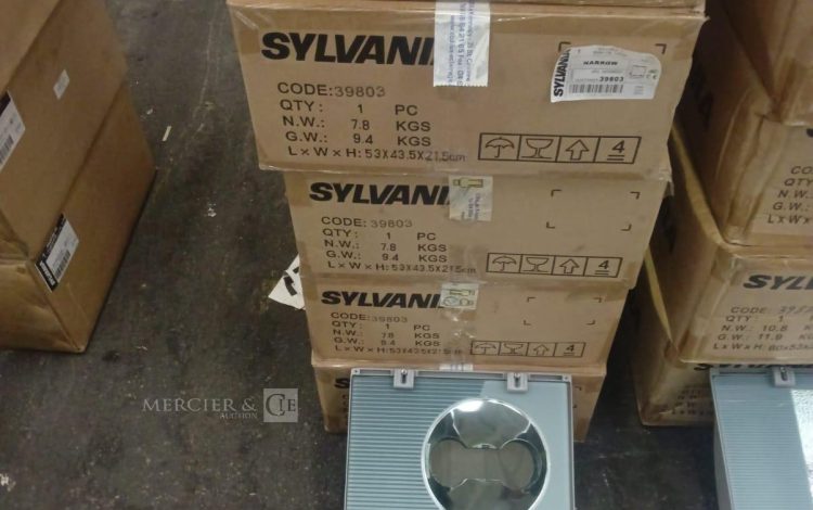 autre Lot de 5 projecteurs d’exteriur Sylveo 2 , 250W , marque Sylvania  691