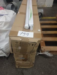 autre Lot de 90 tubes lumineux led , 22w , dimension 1,2m ,85-265V  , 4000K  695