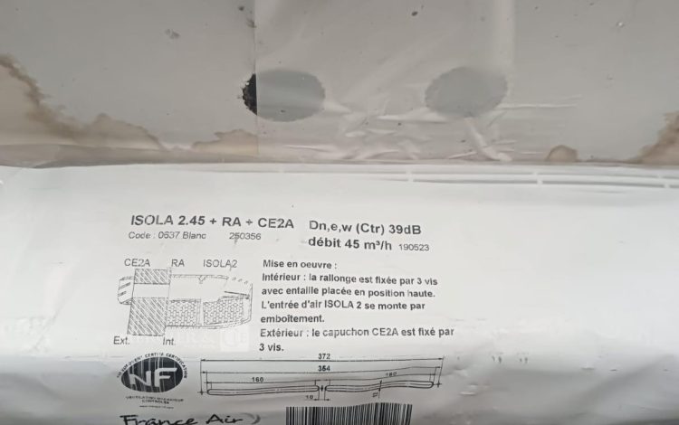 autre Lot de 20 Entrée d’air ISOLA 2,45 +RA+CE2A , marque France Air  702