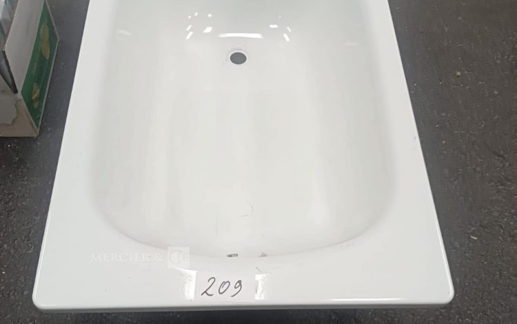 autre Baignoire de 120cm x 70cm de la marque Roca  705