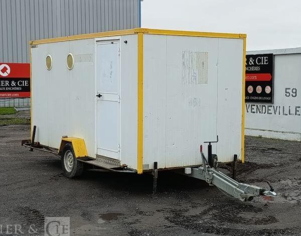 CNSE ABRI CHNATIER 9M2 ISOLE+WC  2098YY71