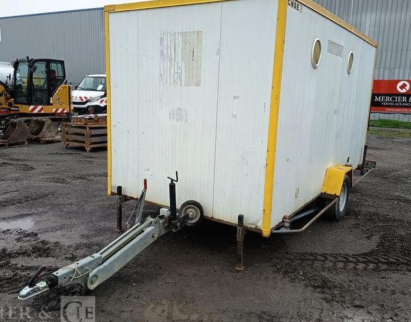 CNSE ABRI CHNATIER 9M2 ISOLE+WC  2098YY71