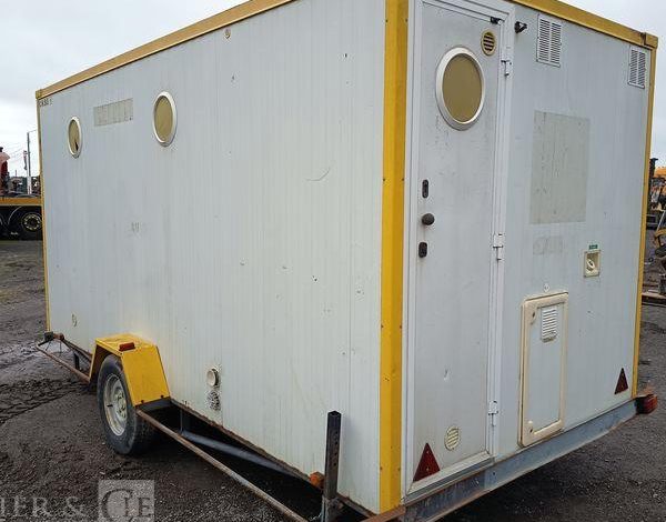 CNSE ABRI CHNATIER 9M2 ISOLE+WC  2098YY71