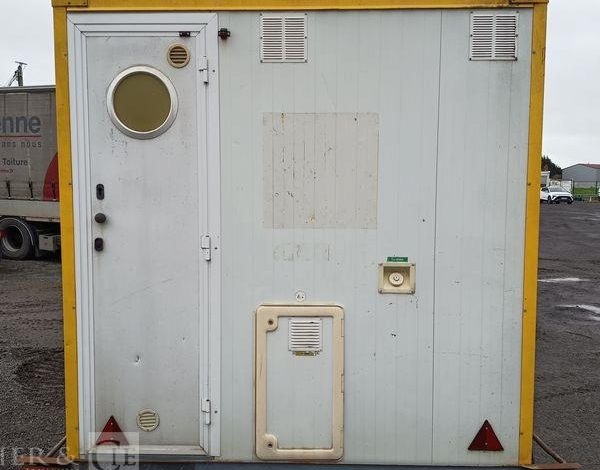 CNSE ABRI CHNATIER 9M2 ISOLE+WC  2098YY71