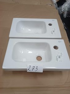 autre Lot de 2 laves mains de 25cm x 45cm , E132101 marque Ideal Standard  767