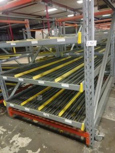 autre Lot de 3 paires de rayonnages dynamiques , chaque rayonnage à 170cm x220cm , hau  784