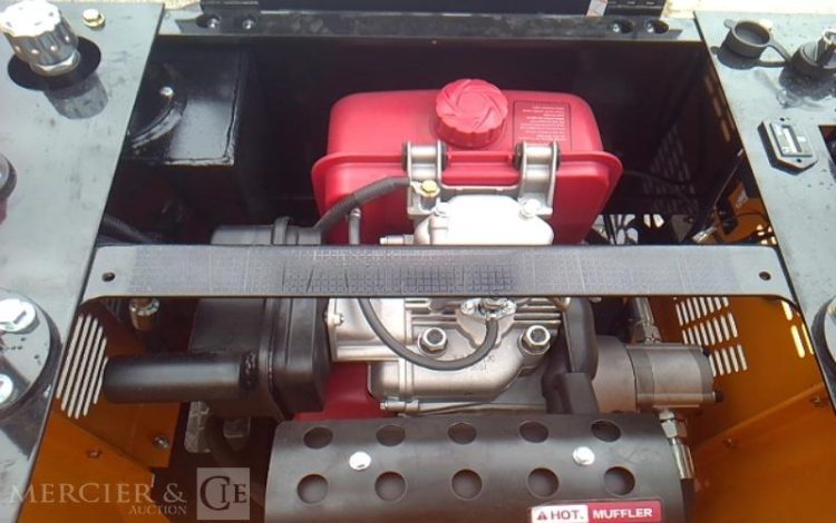 HIGHTOP MICROPELLE HT10 SUR CHENILLES DIESEL 1T – ANNEE 2025 – MATERIEL NEUF OR 48302
