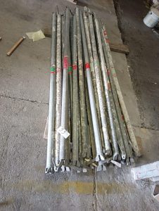 autre Lot de 30 lisses d’échafaudage de 2m , marque ALTRAD  552