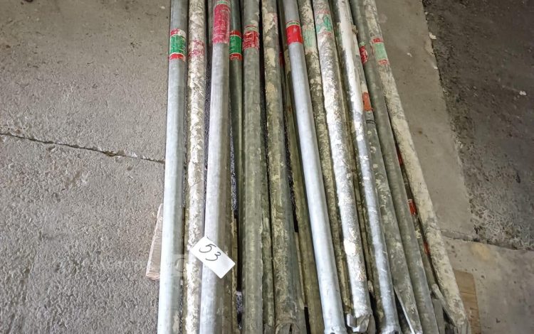autre Lot de 30 lisses d’échafaudage de 2m , marque ALTRAD  552