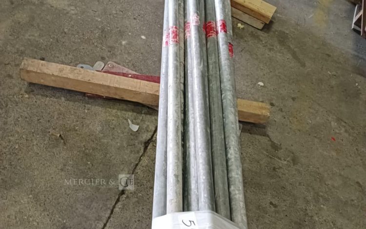 autre Lot de 18 lisses d’échafaudage de 2,5m , marque ALTRAD  553
