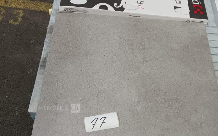 autre Lot d’environ 46,08m2 de carrelage de 60x60cm Prestige , couleur gris  574